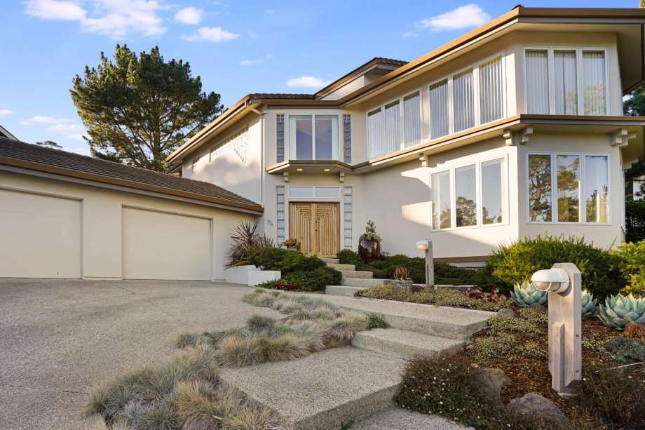 26 Cramden Drive, Monterey xxx