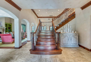 4649StLaurant-1