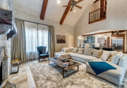 4649StLaurant-12