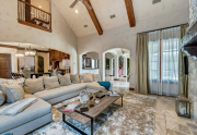4649StLaurant-13